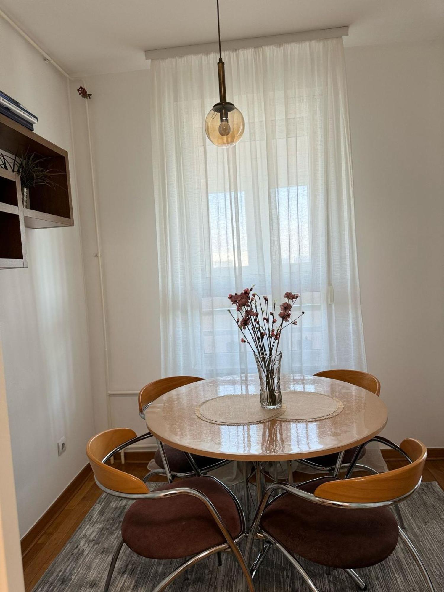 Manhattan Apartman Belvil Belgrado Buitenkant foto